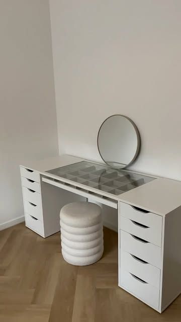 IKEA DIY Vanity Table 4 Piece