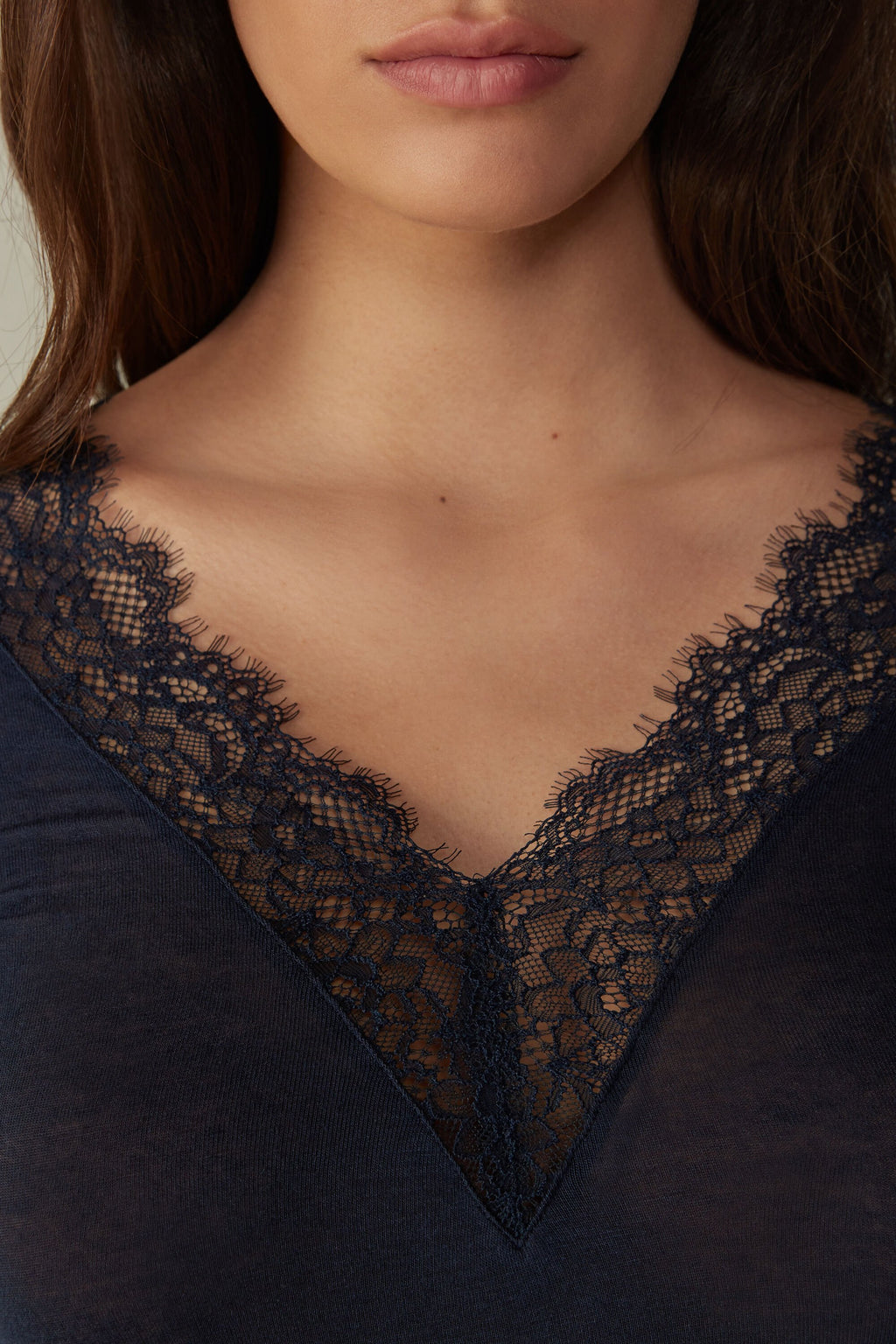 Ultralight Cashmere Lace Long Sleeve Shirt